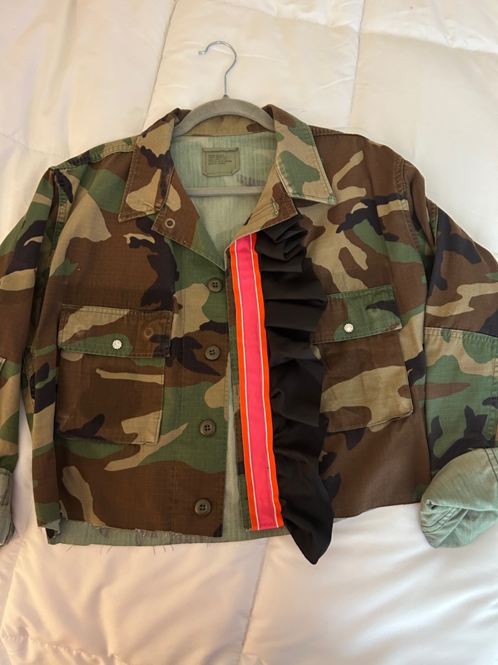 Cropped Camouflage Utility Jacket with Decorative Ruffle and Neon Stripe